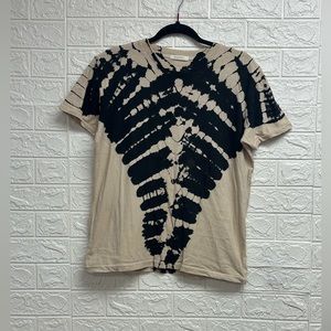 Ragdoll cream and black tee size large